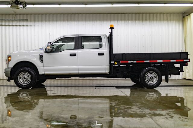2019 Ford F-350 4x4 Crew Cab XL Deck Red Deer AB