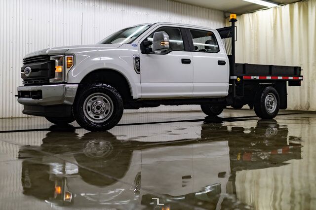 2019 Ford F-350 4x4 Crew Cab XL Deck Red Deer AB