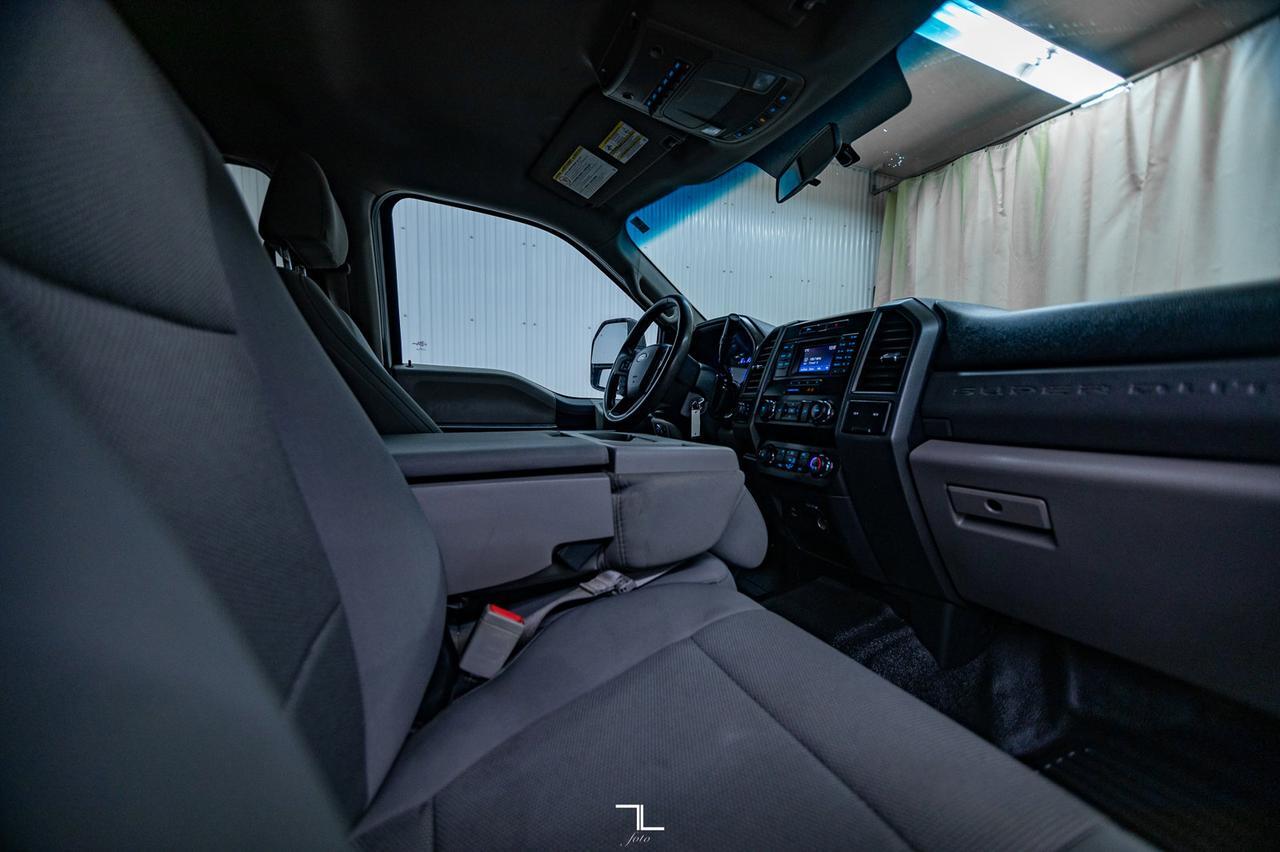 2019 Ford F-350 4x4 Crew Cab XL Deck Red Deer AB