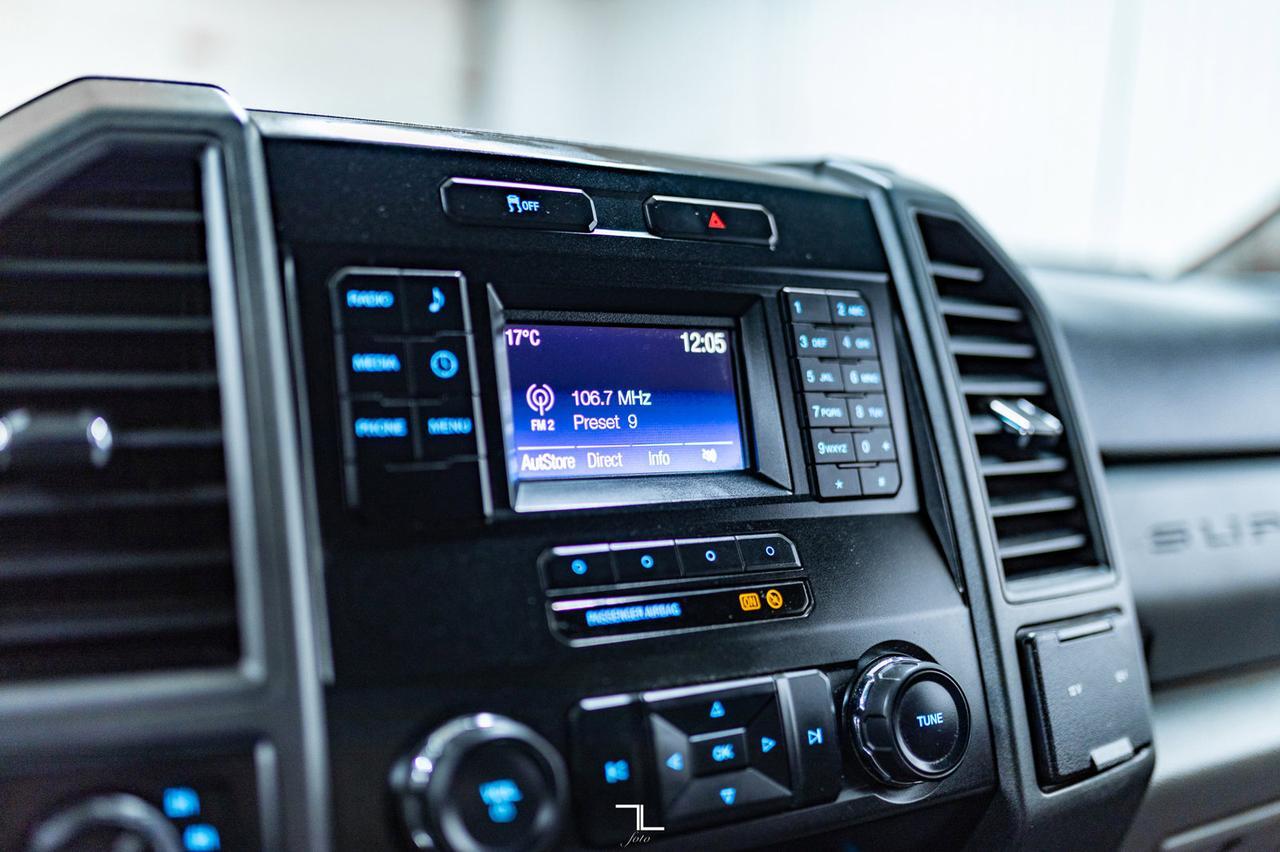 2019 Ford F-350 4x4 Crew Cab XL Deck Red Deer AB