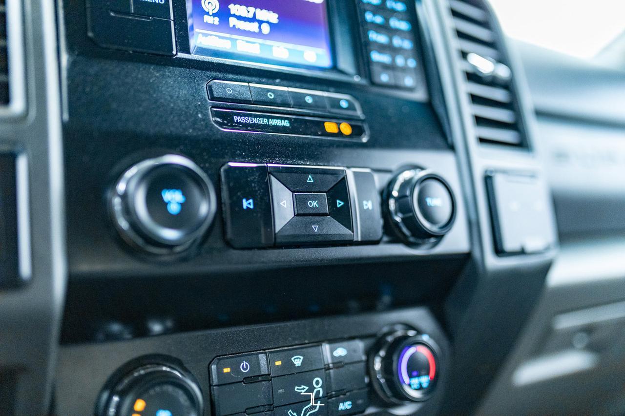 2019 Ford F-350 4x4 Crew Cab XL Deck Red Deer AB