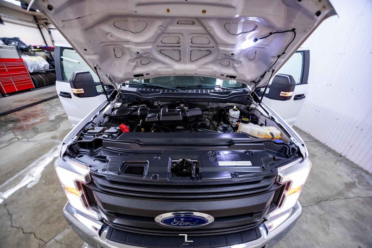 2019 Ford F-350 4x4 Crew Cab XL Deck Red Deer AB