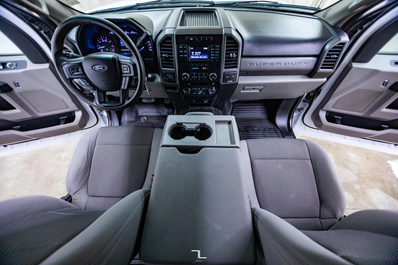 2019 Ford F-350 4x4 Crew Cab XL Deck Red Deer AB