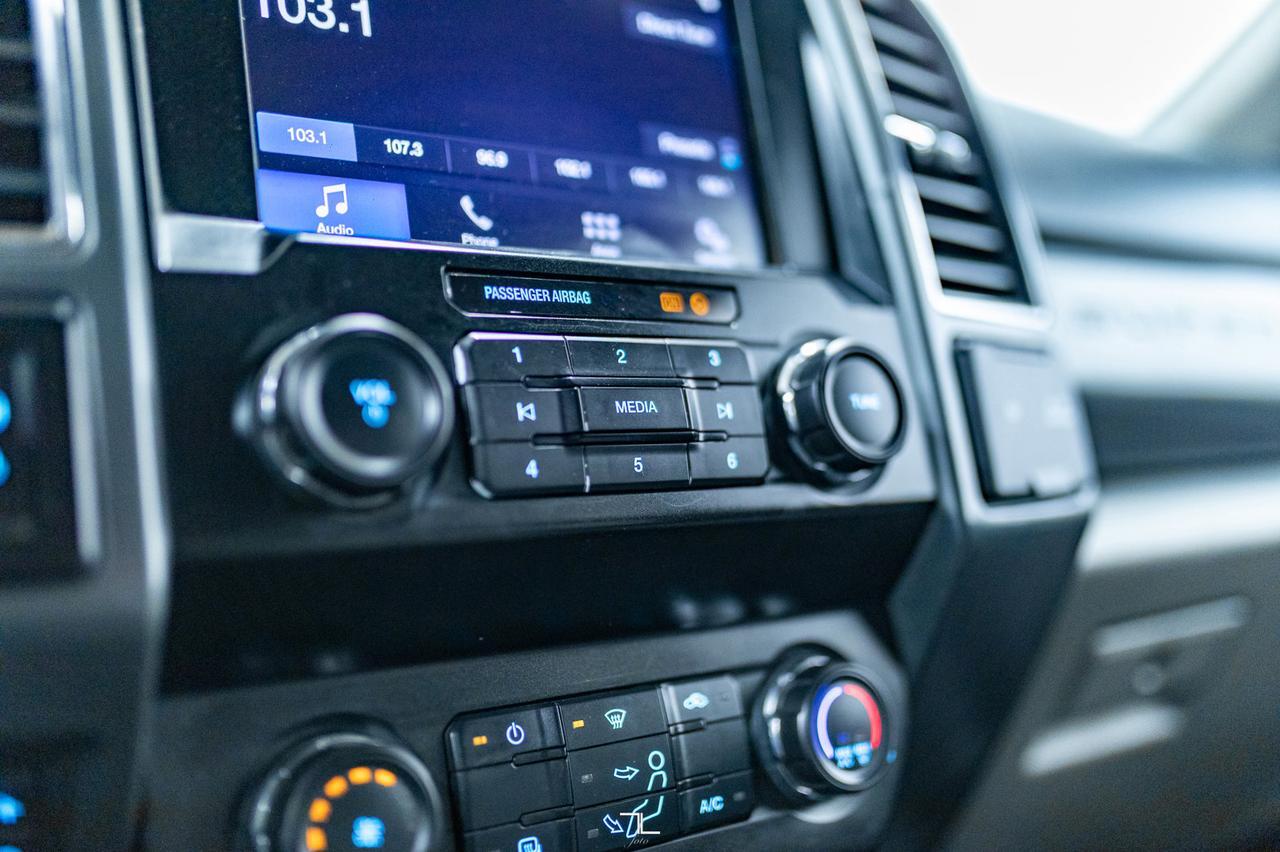 2019 Ford F-350 4x4 Crew Cab XLT Diesel Deck BCam Red Deer AB