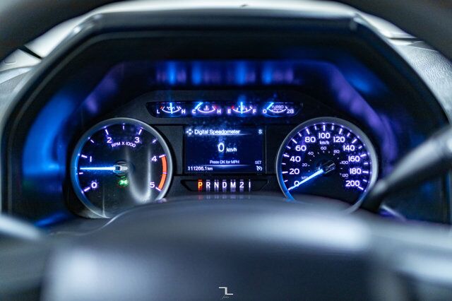 2019 Ford F-350 4x4 Crew Cab XLT Diesel Deck BCam Red Deer AB