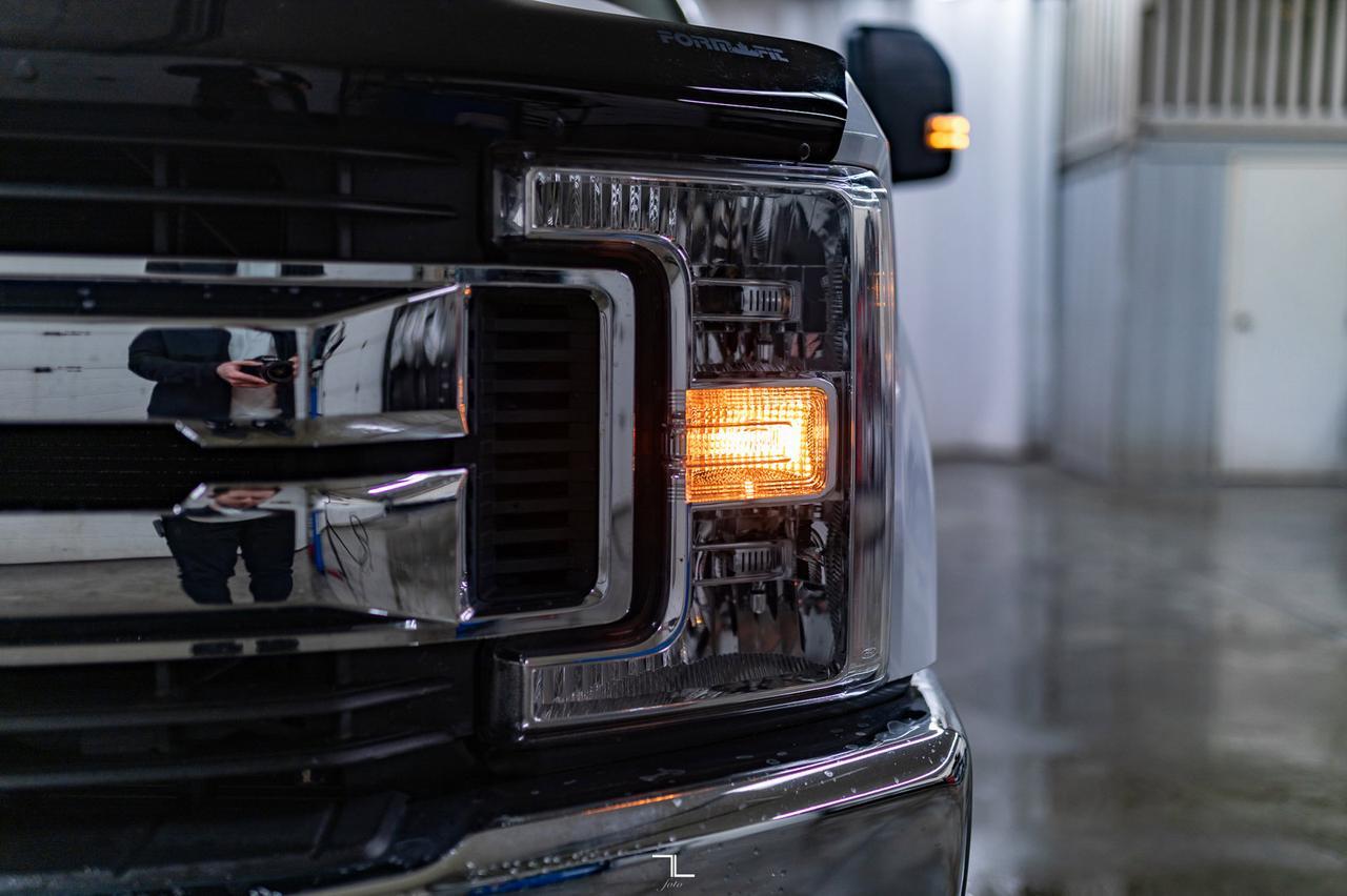 2019 Ford F-350 4x4 Crew Cab XLT Dually Deck Diesel Red Deer AB