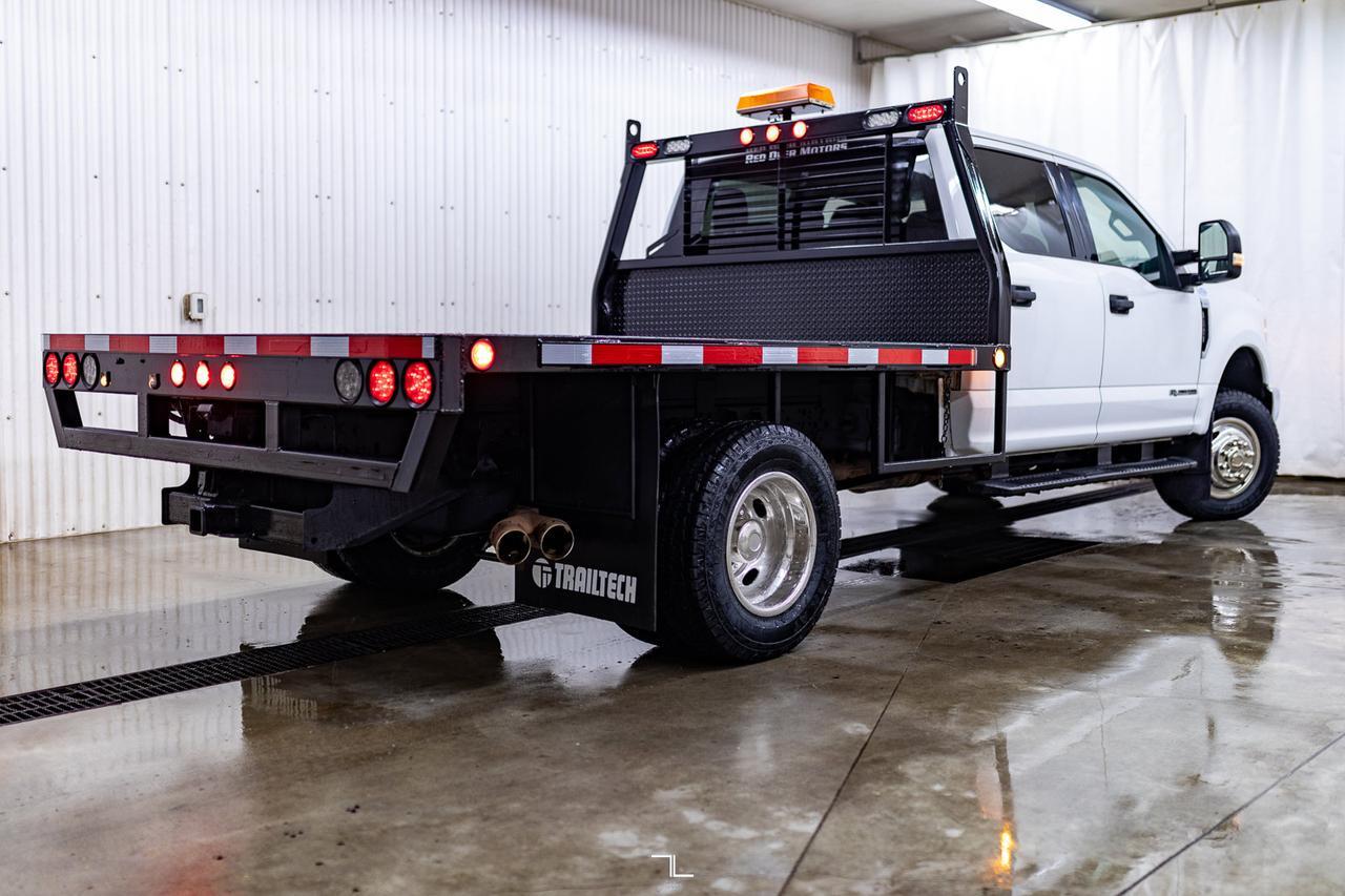 2019 Ford F-350 4x4 Crew Cab XLT Dually Deck Diesel Red Deer AB