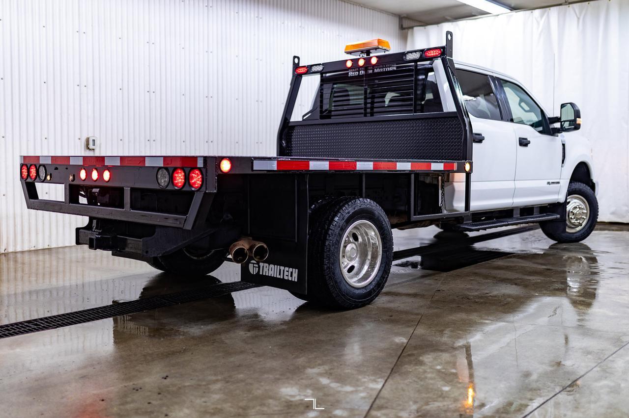 2019 Ford F-350 4x4 Crew Cab XLT Dually Deck Diesel Red Deer AB