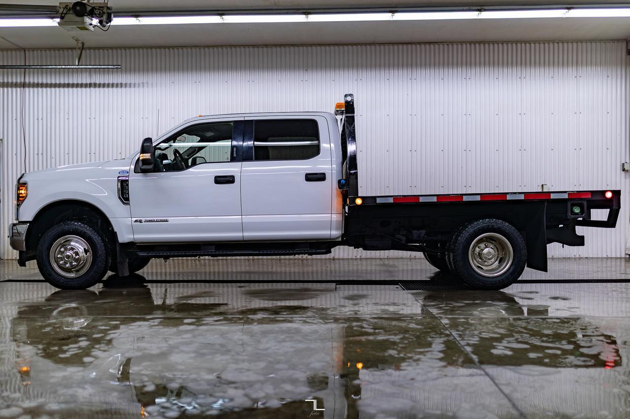 2019 Ford F-350 4x4 Crew Cab XLT Dually Deck Diesel Red Deer AB
