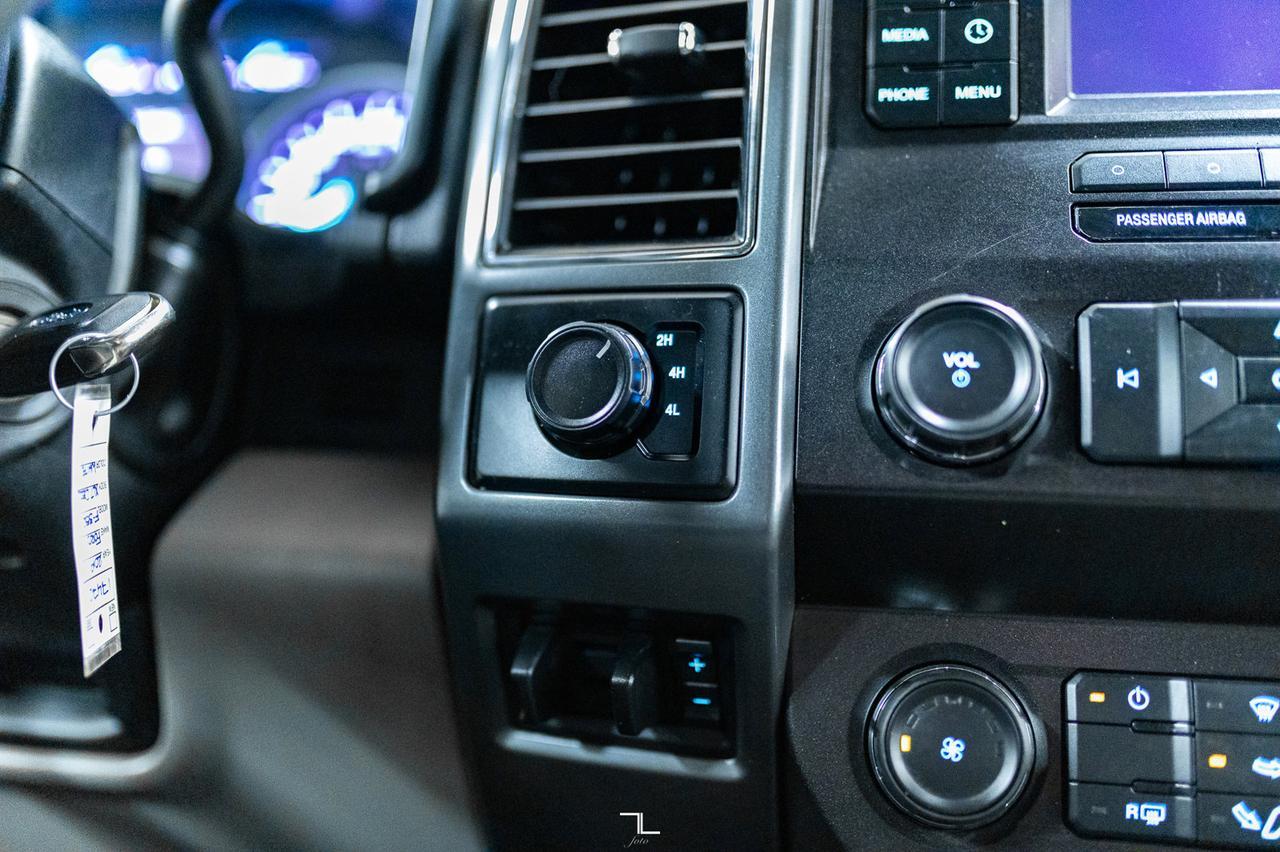 2019 Ford F-350 4x4 Crew Cab XLT Dually Deck Diesel Red Deer AB