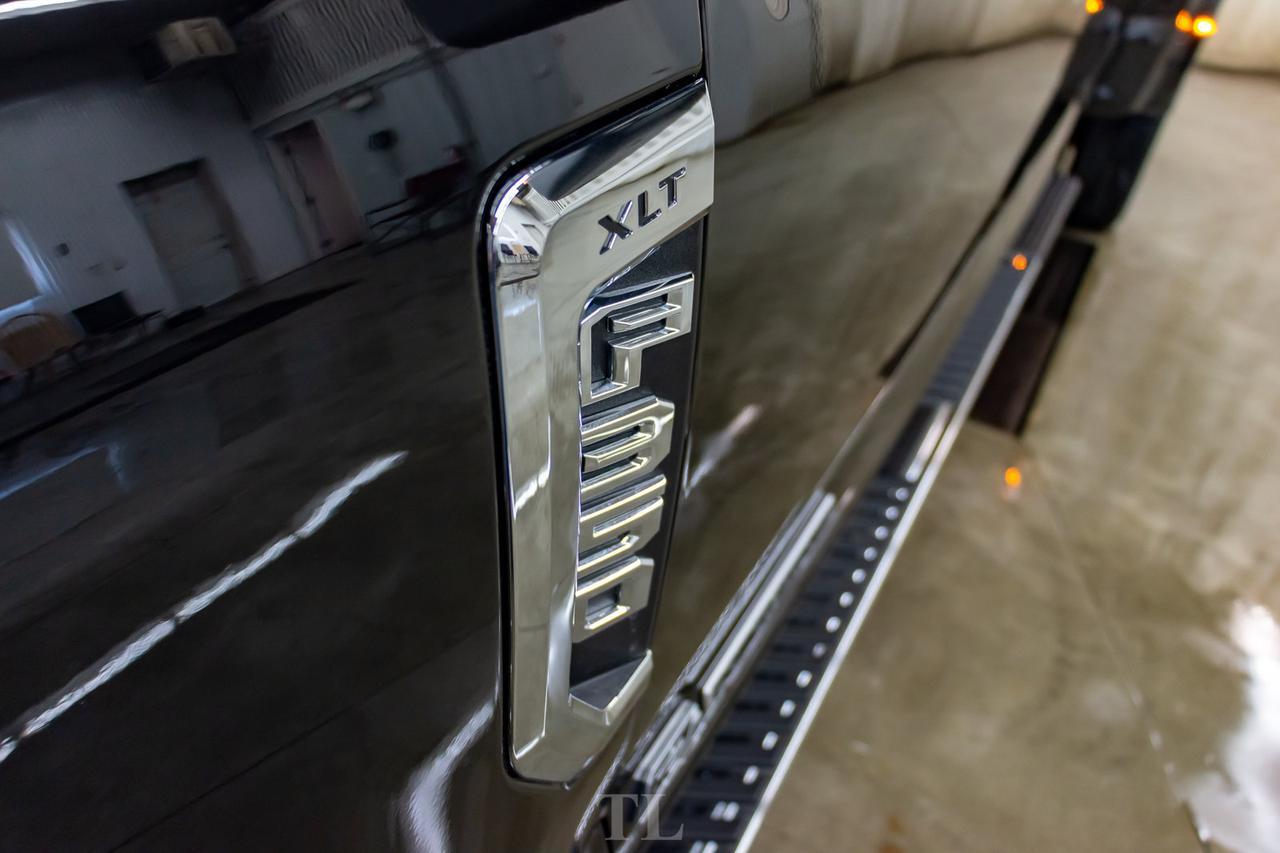 2019 Ford F-350 4x4 Crew Cab XLT Dually Diesel BCam Red Deer AB
