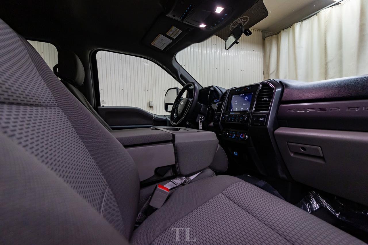 2019 Ford F-350 4x4 Crew Cab XLT Dually Diesel BCam Red Deer AB