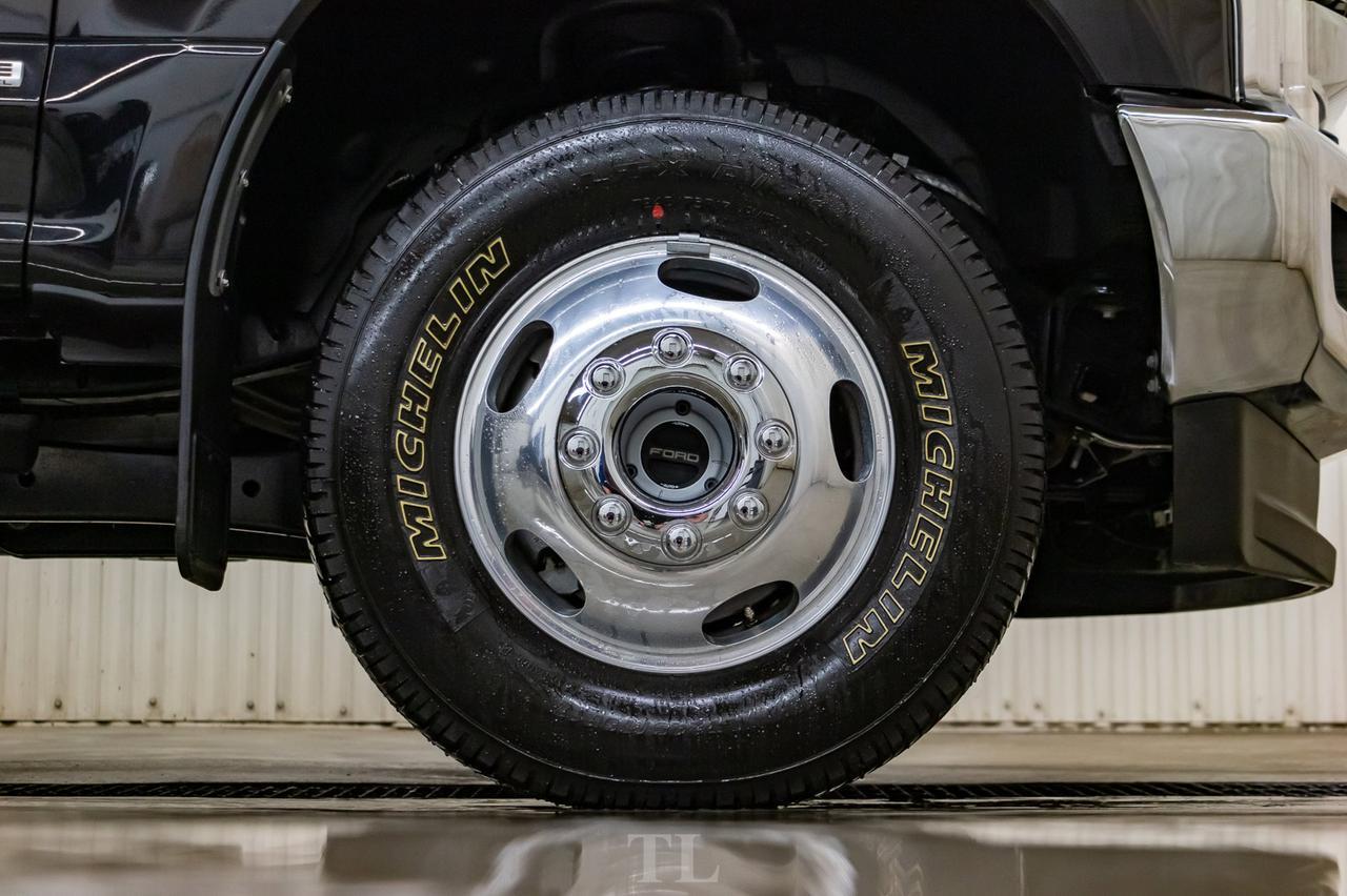 2019 Ford F-350 4x4 Crew Cab XLT Dually Diesel BCam Red Deer AB