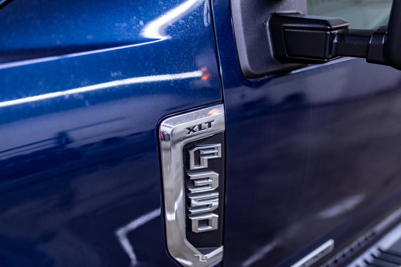 2019 Ford F-350 4x4 Crew Cab XLT Dually Diesel Nav BCam Red Deer AB