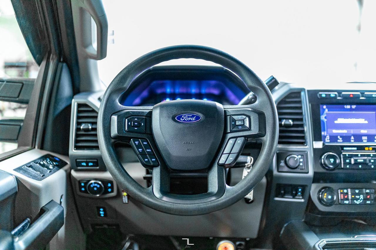 2019 Ford F-350 4x4 Crew Cab XLT FX4 Diesel Nav BCam Red Deer AB