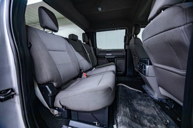 2019 Ford F-350 4x4 Crew Cab XLT FX4 Diesel Nav BCam Red Deer AB