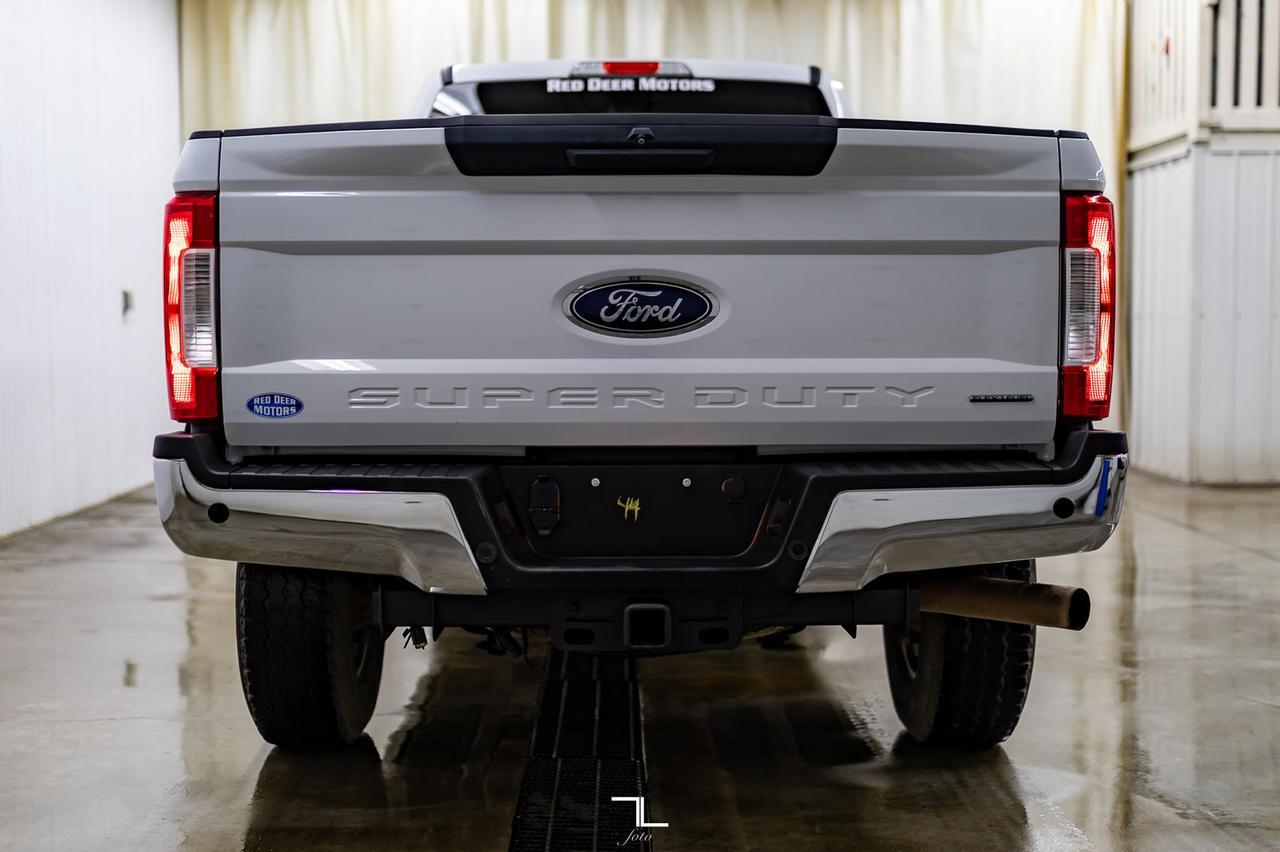 2019 Ford F-350 4x4 Crew Cab XLT FX4 Longbox BCam Red Deer AB