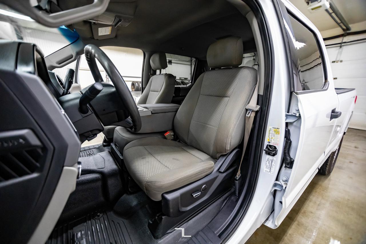 2019 Ford F-350 4x4 Crew Cab XLT FX4 Longbox BCam Red Deer AB
