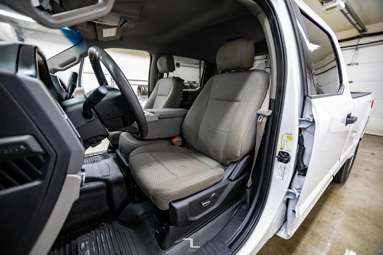 2019 Ford F-350 4x4 Crew Cab XLT FX4 Longbox BCam Red Deer AB