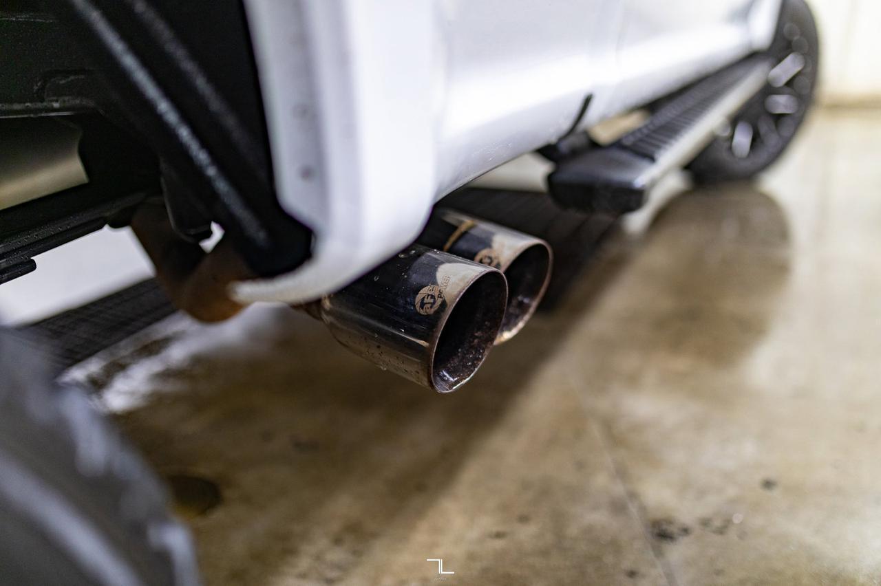 2019 Ford F-350 4x4 Crew Cab XLT Leather BCam Red Deer AB