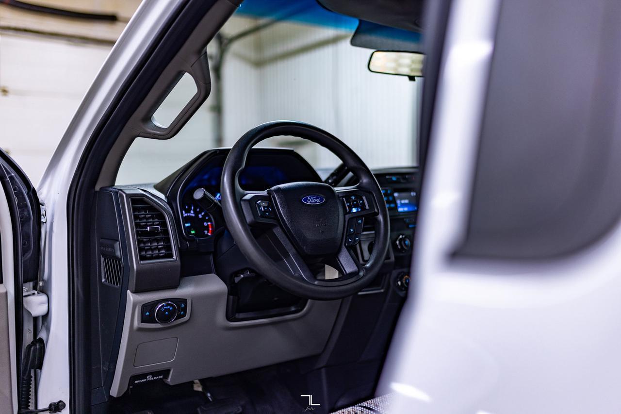 2019 Ford F-350 4x4 Reg Cab XL Dually Deck Red Deer AB