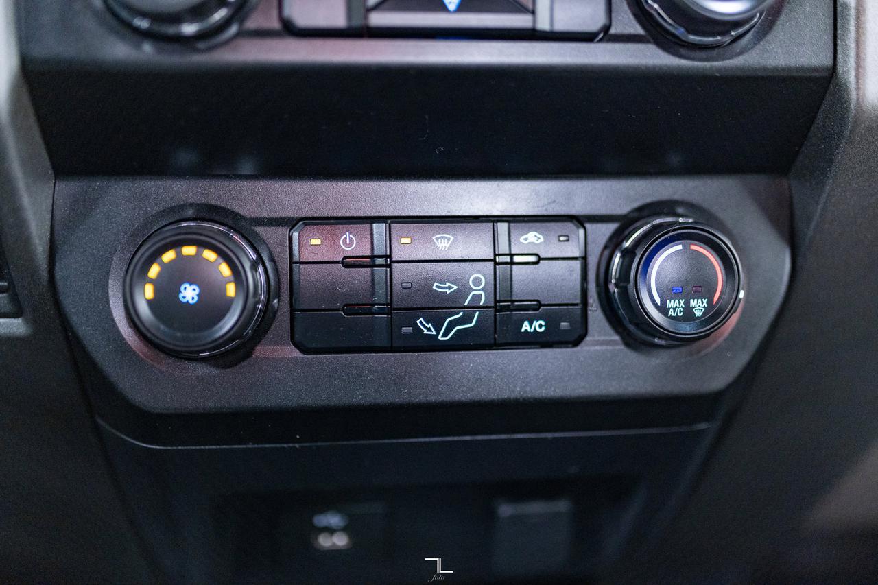 2019 Ford F-350 4x4 Reg Cab XL Dually Deck Red Deer AB