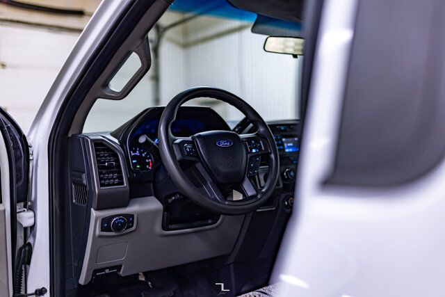 2019 Ford F-350 4x4 Reg Cab XL Dually Deck Red Deer AB