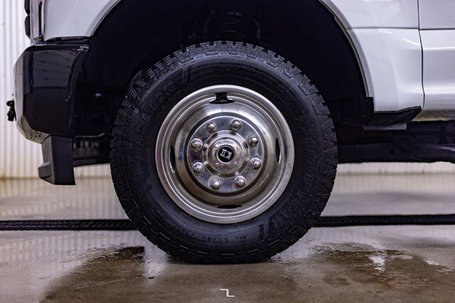 2019 Ford F-350 4x4 Reg Cab XL Dually Deck Red Deer AB