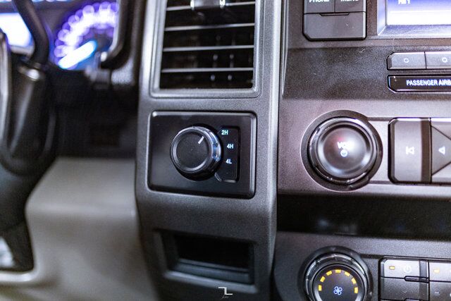 2019 Ford F-350 4x4 Reg Cab XL Dually Deck Red Deer AB