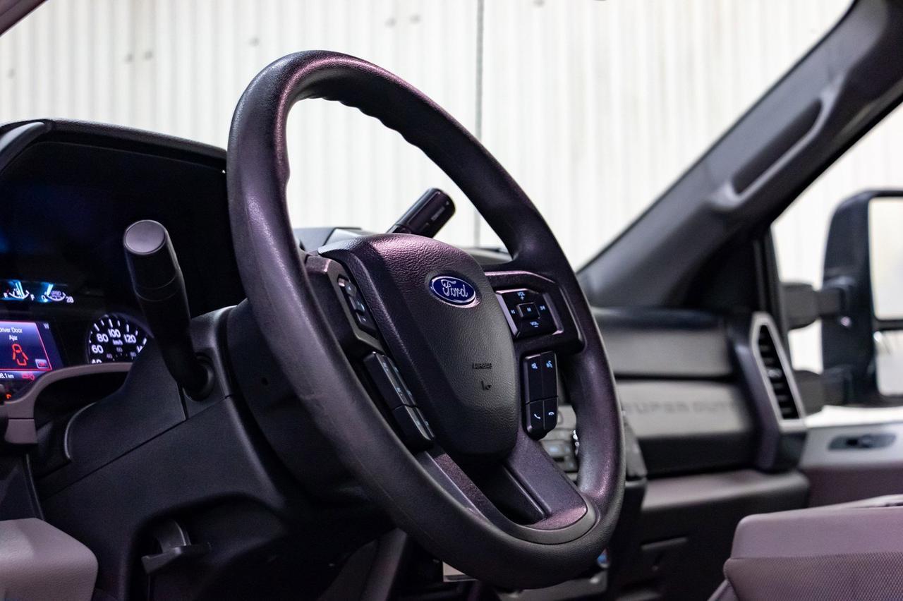 2019 Ford F-350 4x4 Super Cab XLT Longbox Diesel Red Deer AB