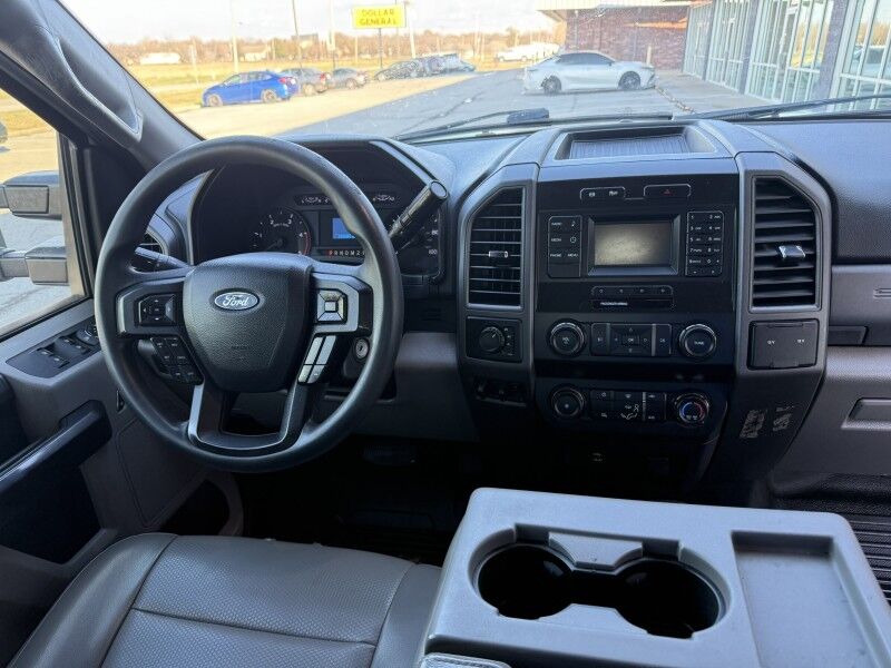 2019 Ford F-350 DRW 4x4 Diesel Utility w/ Crane XL Collinsville OK