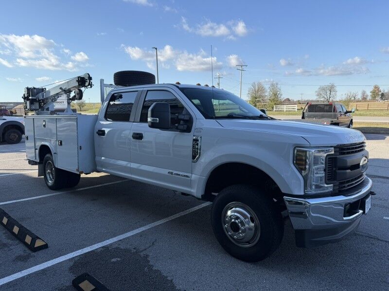 2019 Ford F-350 DRW 4x4 Diesel Utility w/ Crane XL Collinsville OK