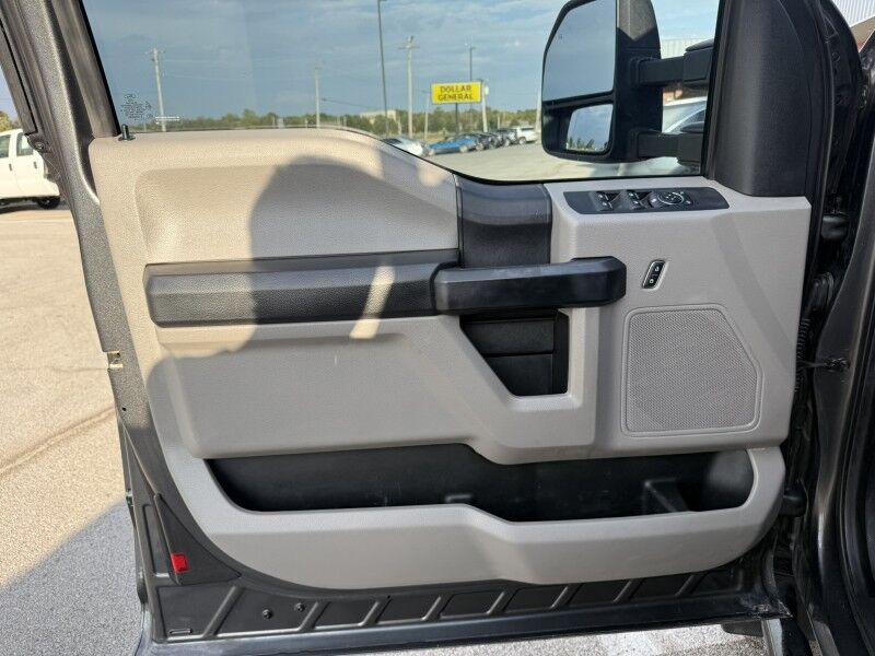 2019 Ford F-350 DRW 4x4 Diesel Utility w/ Crane XL Collinsville OK