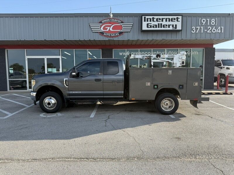 2019 Ford F-350 DRW 4x4 Diesel Utility w/ Crane XL Collinsville OK