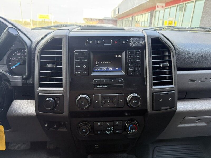 2019 Ford F-350 DRW 4x4 Diesel Utility w/ Crane XL Collinsville OK