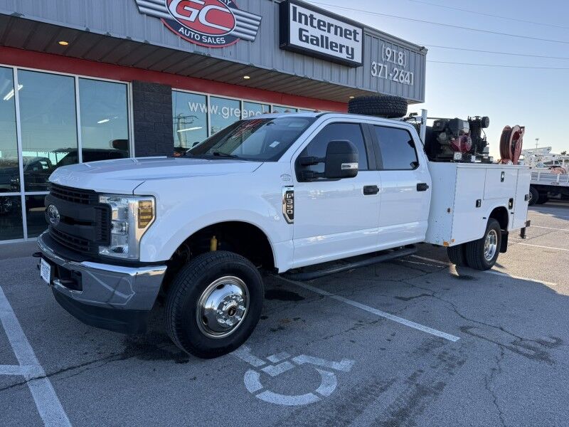 2019 Ford F-350 DRW 4x4 Utility w/ Crane XL Collinsville OK