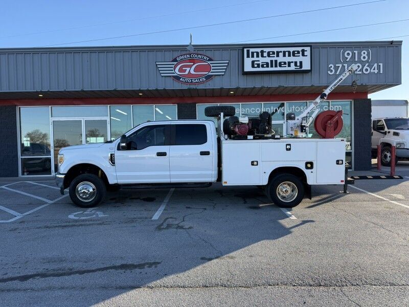 2019 Ford F-350 DRW 4x4 Utility w/ Crane XL Collinsville OK