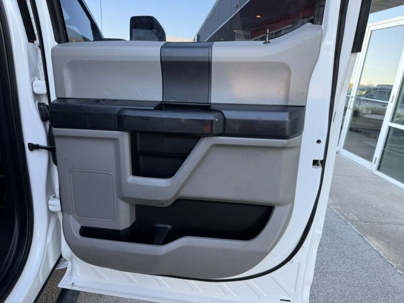 2019 Ford F-350 DRW 4x4 Utility w/ Crane XL Collinsville OK