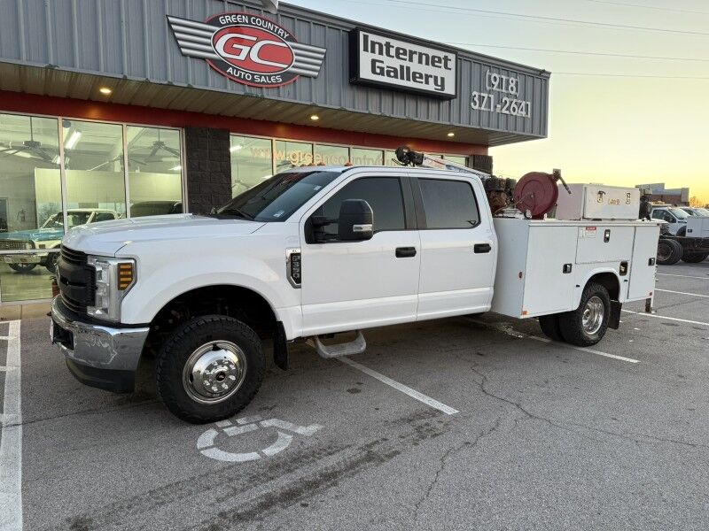 2019 Ford F-350 DRW 4x4 Utility w/ Crane XL Collinsville OK
