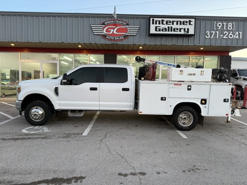 2019 Ford F-350 DRW 4x4 Utility w/ Crane XL Collinsville OK