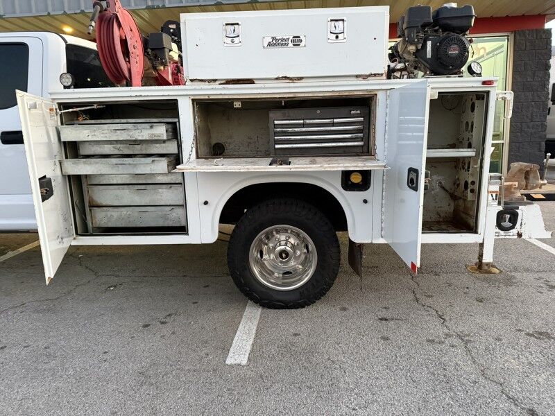 2019 Ford F-350 DRW 4x4 Utility w/ Crane XL Collinsville OK