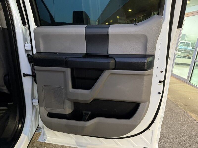 2019 Ford F-350 DRW 4x4 Utility w/ Crane XL Collinsville OK