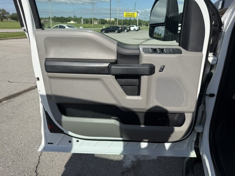 2019 Ford F-350 DRW 4x4 Utility w/ Crane XL Collinsville OK