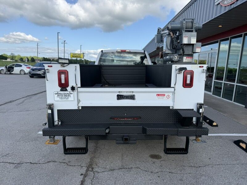 2019 Ford F-350 DRW 4x4 Utility w/ Crane XL Collinsville OK