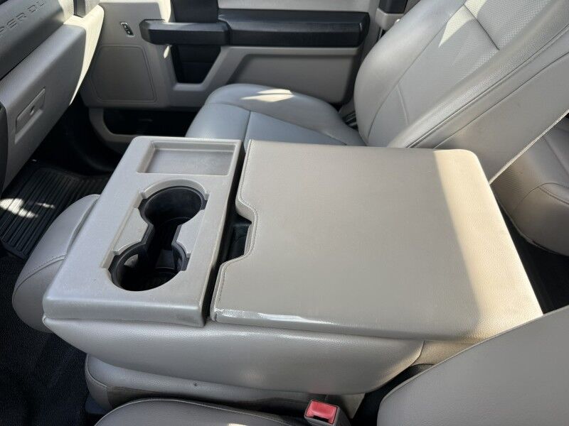 2019 Ford F-350 DRW 4x4 Utility w/ Crane XL Collinsville OK