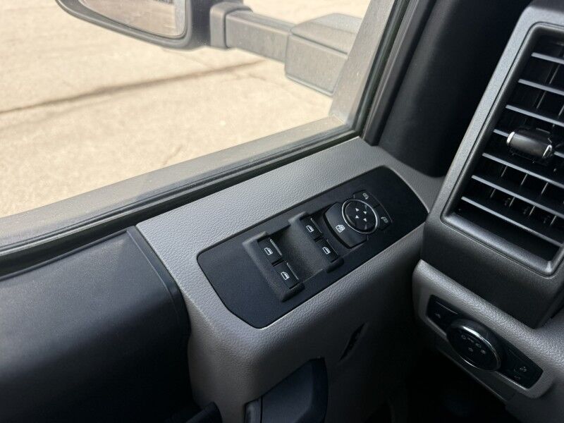 2019 Ford F-350 DRW 4x4 Utility w/ Crane XL Collinsville OK