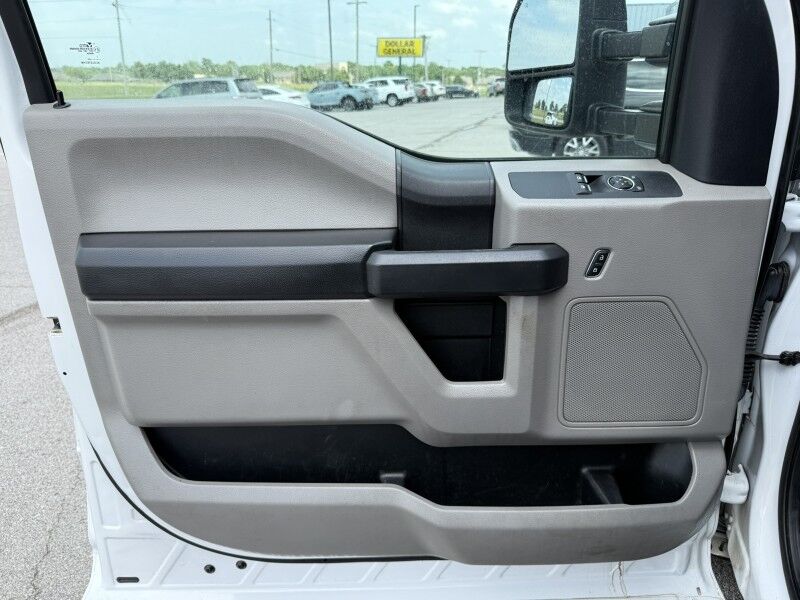 2019 Ford F-350 DRW Utility w/ Crane XL Collinsville OK