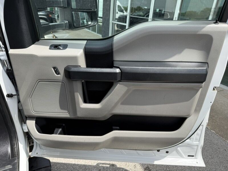 2019 Ford F-350 DRW Utility w/ Crane XL Collinsville OK