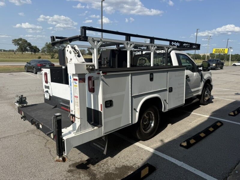2019 Ford F-350 DRW Utility w/ Crane XL Collinsville OK
