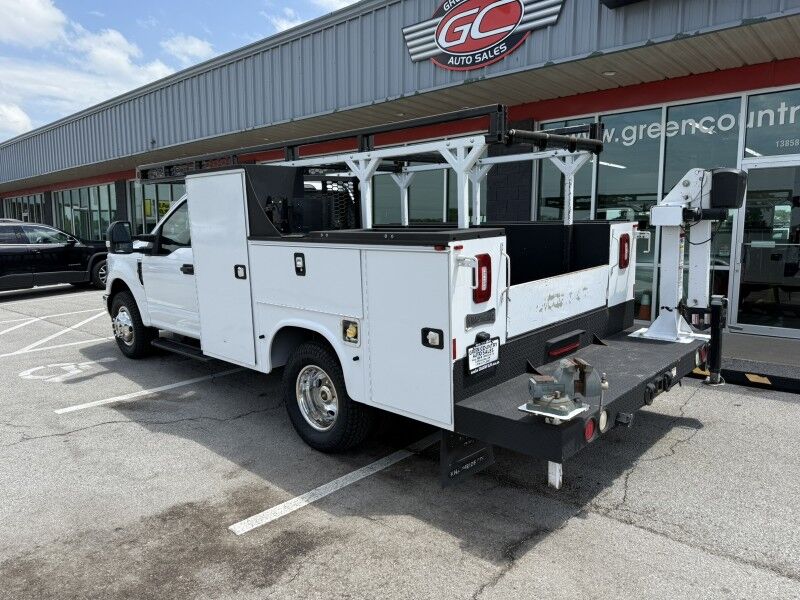 2019 Ford F-350 DRW Utility w/ Crane XL Collinsville OK